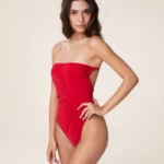 COSTUME DONNA EFFEK INTERO ROSSO CON ARRICCIO LATERALE