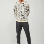 PIGIAMA UOMO LOONEY TONES IN CALDO COTONE CON MAGLIA PANNA A FANTASIA E PANTALONE NERO