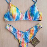 COSTUME DONNA 4GIVENESS A TOP CON IMBOTTITURA ESTRAIBILE, CHIUSURA A GANCIO E BRETELLINA REGOLABILE. BRASILIANA A V. FANTASIA COLORATA E PITONATA