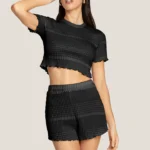 SHORT DONNA 4GIVENESS DELLA STAGIONE ESTATE 2025. TRAFORATO NERO