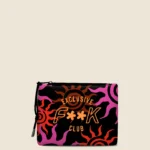 POCHETTE MARE EFFEK IN NEOPRENE DELLA COLLEZIONE ESTATE 2025. BASE NERA CON DISEGNI DI SOLE