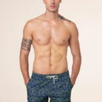 COSTUME UOMO EFFEK A PANTALONCINO DELLA STAGIONE ESTATE 2025. COLORE BASE BLU CON STAMPA A TARTARUGHE VERDI