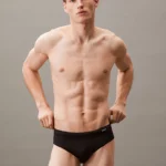 COSTUME UOMO CALVIN KLEIA A SLIP DELLA STAGIONE ESTATE 2025. COLORE NERO