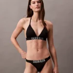 COSTUME DONNA CALVIN KLEIN DELLA COLLEZIONE ESTATE 2025. TRIANGOLO E BRASILIANA NERO CON ELASTICO LOGATO