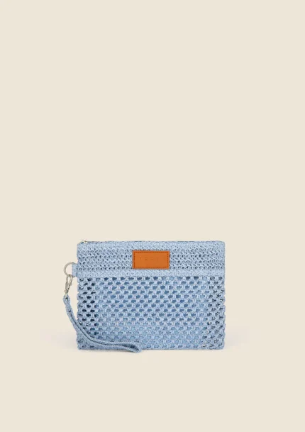 POCHETTE MARE DONNA ME FUI DELLA STAGIONE ESTATE 2025. IN RAFIA AZZURRA CON CERNIERA E LACCETTO PER PORTARLA AL POLSO