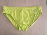 COSTUME UOMO A SLIP EMPORIO ARMANI DELLA STAGIONE ESTATE 2025. CLASSICO MODELLO NEL COLOR VERDE LIME