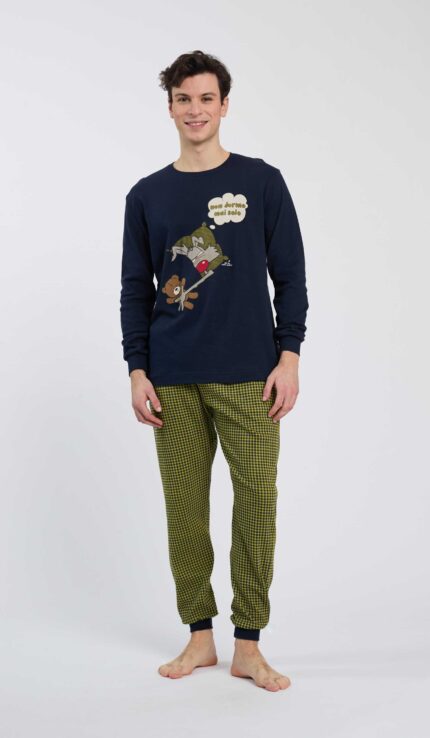 PIGIAMA UOMO HAPPY PEOPLE "NON DORMO DA SOLO" A GIROCOLLO IN CALDO COTONE CON MAGLIA BLU E PANTALONE A SCACCHI GIALLO E BLU