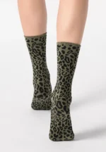 CALZINO DONNA OROBLU LEOPARDATO NEL COLORE VERDE MILITARE - immagine 2