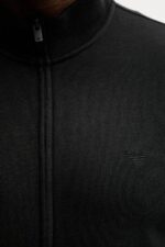 TUTA COMPLETA UOMO EMPORIO ARMANI NERA CON ZIP E BANDA LATERALE LOGATA TONO SU TONO - immagine 4