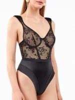 BODY GISELA CON COPPA PREFORMATA E FERRETTO E SPALLINA IMBOTTITA IN PIZZO E MICROFIBRA NERA - immagine 5
