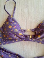 COSTUME ME FUI TOP CON FESSURA E DETTAGLIO VIOLA CON FIORELLINI - immagine 7
