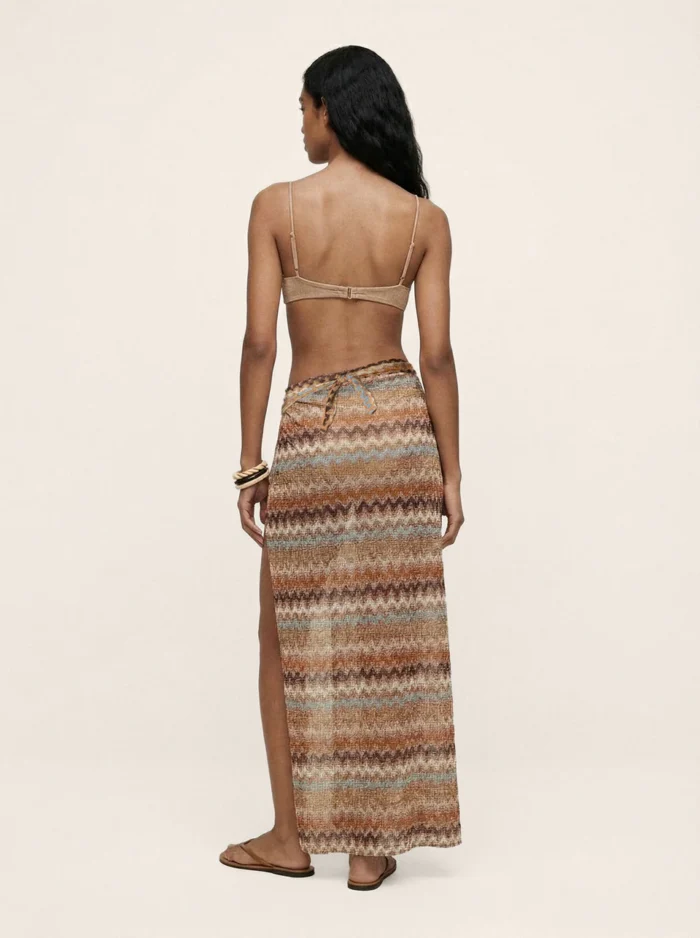 PAREO LUNGO TESSUTO TRAFORATO NEI COLORI CALDI DELLA TERRA - immagine 2