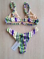 COSTUME DONNA ME FUI A TOP CON BRETELLINA ARRICCIATA PANNA CON FANTASIA VIOLA E VERDE - immagine 4