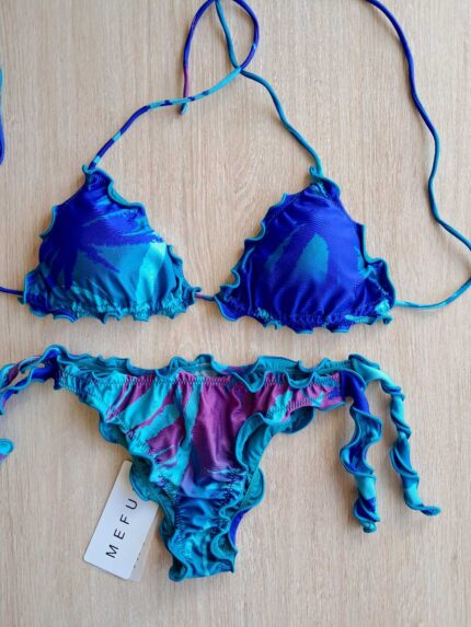 COSTUME DONNA ME FUI A DUE PEZZI DELLA STAGIONE ESTATE 2026. CLASSICO TRIANGOLO SBAMBOLATO AZZURRO A FANTASIA VIOLA E BLU