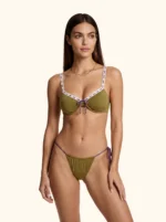 COSTUME ME FUI BALCONCINO VERDE MILITARE CON PASSAMANERIA BIANCA E NASTRINO LUREX VIOLA - immagine 2