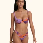 COSTUME DONNA ME FUI A DUE PEZZI DELLA STAGIONE ESTATE 2026. BALCONCINO CON FERRETTO A FANTASIA ARANCIO E VIOLA SU BASE LILLA