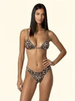 COSTUME DONNA EFFEK A DUE PEZZI DELLA COLLEZIONE ESTATE 2026. TRIANGOLO CON IMBOTTITURA ESTRAIBILE LEOPARDATO CON BRETELLINA IN PASSAMANERIA