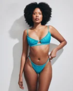 COSTUME DONNA MATINEE TOP CON FORO NEL TESSUTO A COSTINE LUREX AZZURRO - immagine 2