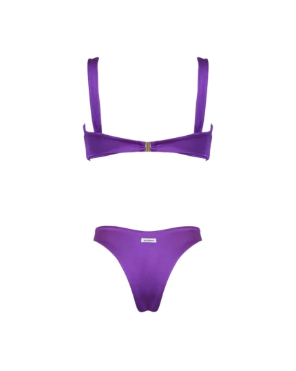 COSTUME DONNA MATINEE A DUE PEZZI DELLA COLLEZIONE ESTATE 2026. TRIANGOLO FISSO CON DETTAGLIO IN METALLO TESSUTO LYCRA LUCIDA VIOLA