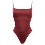 COSTUME DONNA MATINEE INTERO DELLA COLLEZIONE ESTATE 2026. SCOLLO DRITTO IN LYCRA LUCIDA VINO