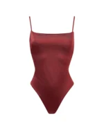 COSTUME DONNA MATINEE INTERO DELLA COLLEZIONE ESTATE 2026. SCOLLO DRITTO IN LYCRA LUCIDA VINO