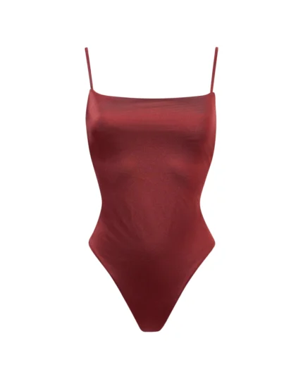 COSTUME DONNA MATINEE INTERO DELLA COLLEZIONE ESTATE 2026. SCOLLO DRITTO IN LYCRA LUCIDA VINO