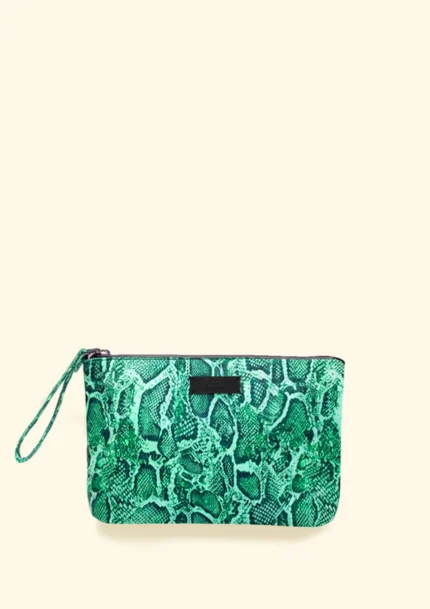 POCHETTE EFFEK IN TELA DELLA COLLEZIONE ESTATE 2026. FANTASIA PITONATA VERDE