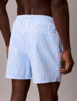 COSTUME UOMO CALVIN KLEIN PANTALONCINO MEDIO A RIGHINE AZZURRE E BIANCHE CON LOGHINO - immagine 6