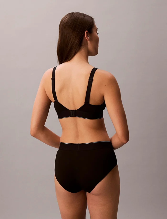 REGGISENO DONNA CALVIN KLEON PREFORMATO SENZA FERRETTO TUTTO NERO CON LOGHINO CENTRALE - immagine 3