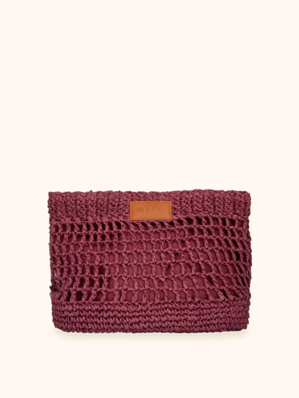 MAXI POCHETTE ME FUI IN RAFIA NELLA COLLEZIONE ESTATE 2026 24X20 CON CHIUSURA CON BOTTONE AUTOMATICO A TINTA UNITA BORDEAUX