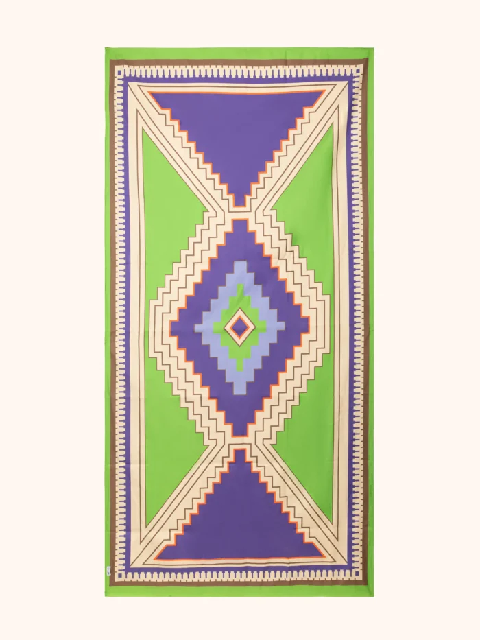 TELO MARE ME FUI IN MICROFIBRA DIMENSIONI 90X180 CON STAMPA NEI COLORI DEL BEIGE, VIOLA E VERDE