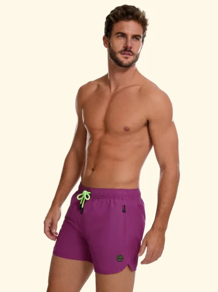 COSTUME UOMO EFFEK DELLA STAGIONE ESTATE 2026. PANTALONCINO CORTO A TINTA UNITA NEL COLOR VIOLA