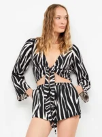 TOP CORTO CON NODO GISELA IN VISCOSA FANTASIA ZEBRATA - immagine 2