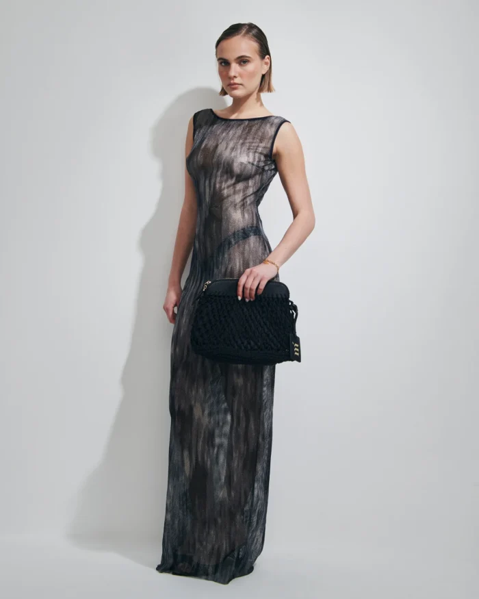 POCHETTE DONNA MATINEE DELLA COLLEZIONE ESTATE 2026. IN RETE FODERATA NEL COLORE NERO
