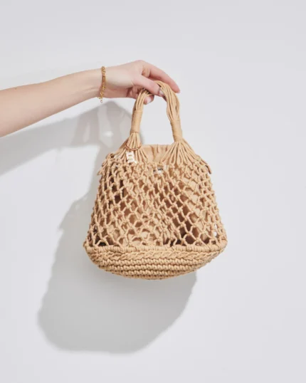 BORSINA MARE MATINEE A RETE DELLA COLLEZIONE ESTATE 2026. CON FODERA INTERNA NEL COLORE BEIGE