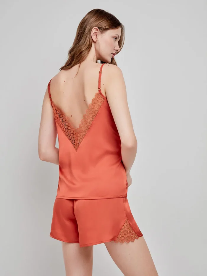 PIGIAMA DONNA GISELA CANOTTA SPALLINA STRETTA E SHORT IN SIMIL RASO E PIZZO COLOR ARANCIO BRUCIATO - immagine 3