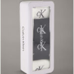 Calzini Donna Calvin Klein | Secrets Intimo Meta description: Scopri i calzini donna Calvin Klein su Secrets Intimo. Modelli sportivi e classici, design minimal e logo iconico. Acquista online. URL consigliato: /calzini-donna-calvin-klein/ Parola chiave principale: calzini donna Calvin Klein Parole chiave secondarie: calze donna Calvin Klein, calzini firmati donna, calzini sportivi donna, calzini corti donna.