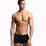 Intimo Uomo Emporio Armani | Boxer e Slip – Secrets Intimo Meta description: Scopri l'intimo uomo Emporio Armani su Secrets Intimo. Boxer e slip firmati dal design moderno, comfort e stile iconico. Acquista online. URL consigliato: /intimo-uomo-emporio-armani/ Parola chiave principale: intimo uomo Emporio Armani Parole chiave secondarie: boxer uomo Emporio Armani, slip uomo Emporio Armani, intimo firmato uomo, boxer Armani uomo.