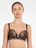COMPLETO INTIMO DONNA GISELA BUSTIER IN PIZZO NERO E BASE COLOR CARNE E BRASILIANA IN PIZZO - immagine 6