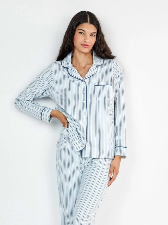 PIGIAMA DONNA GISELA APERTO CON PANTALONE LARGO A RIGHE AZZURRE IN COTONE ELASTICIZZATO - immagine 3