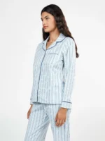PIGIAMA DONNA GISELA APERTO CON PANTALONE LARGO A RIGHE AZZURRE IN COTONE ELASTICIZZATO - immagine 4