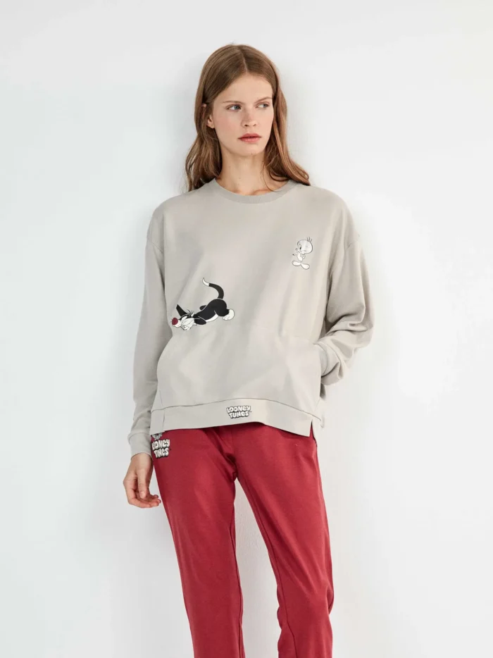 PIGIAMA DONNA GISELA IN COTONE TWEETY E GATTO SILVESTRO MAGLIA GRIGIA E PANTALONE ROSSO - immagine 3